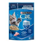 Cat Chow adultos pouch  trocitos de pollo 85 grs.
